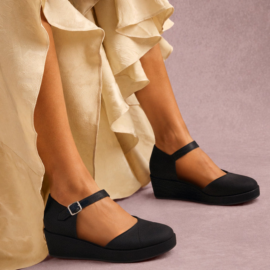Womens Gwyneth Wedge Black Canvas - Image 2