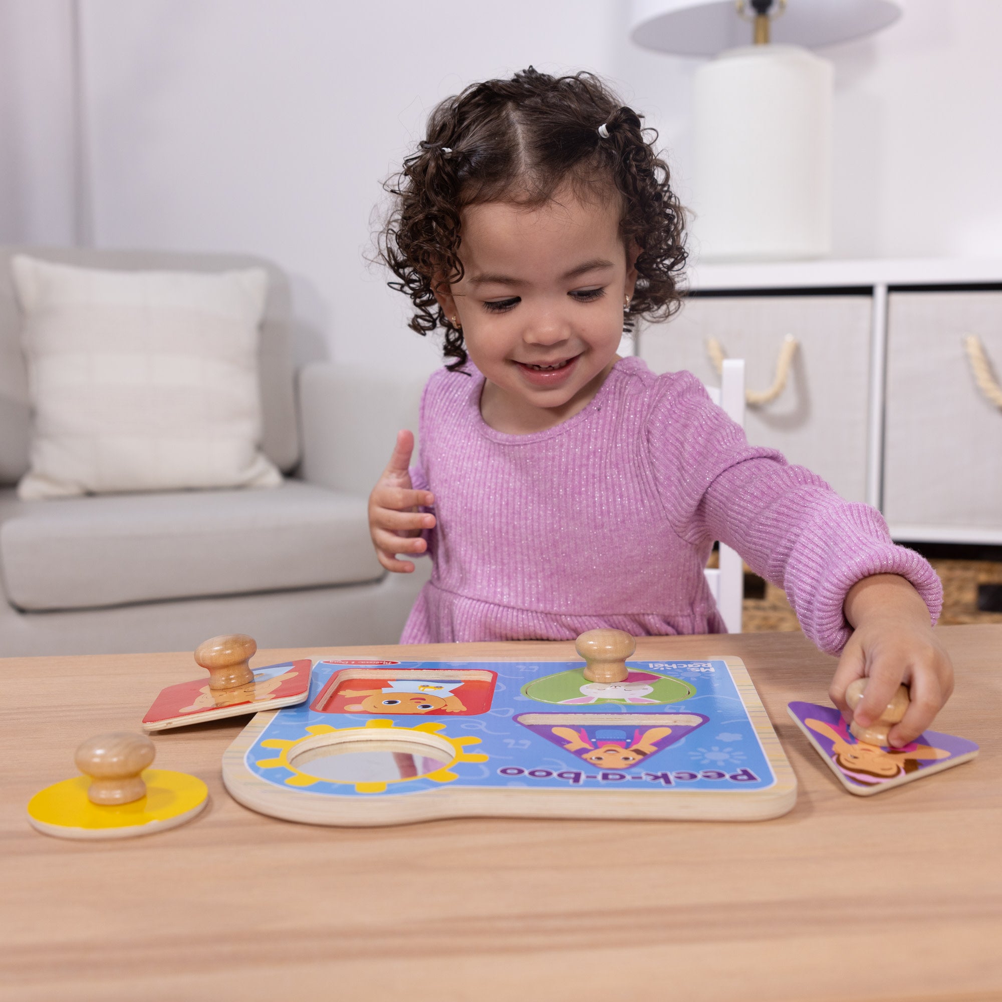 Ms. Rachel™ Wooden Peek-a-Boo Jumbo Peg Puzzle – 4 Pieces - Image 6