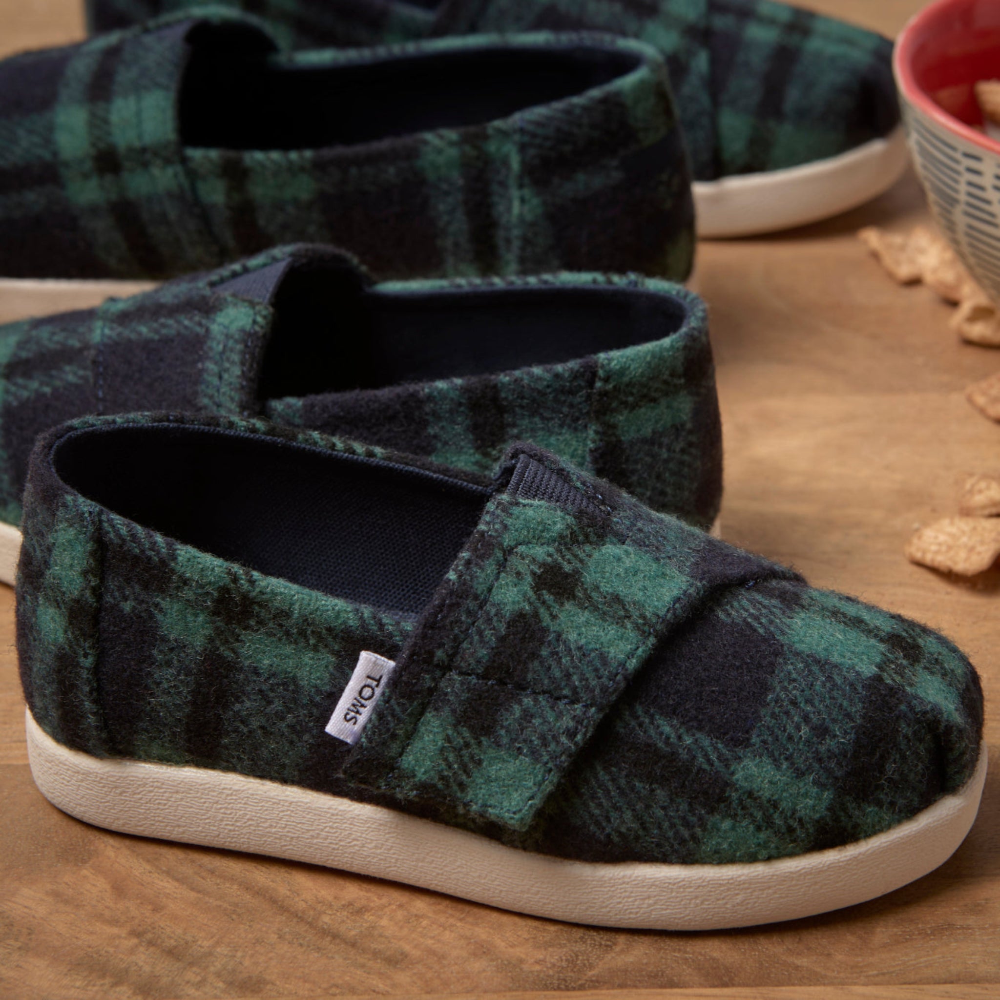 Alpargata Classic Kids Shoe Navy Plaid - Image 3