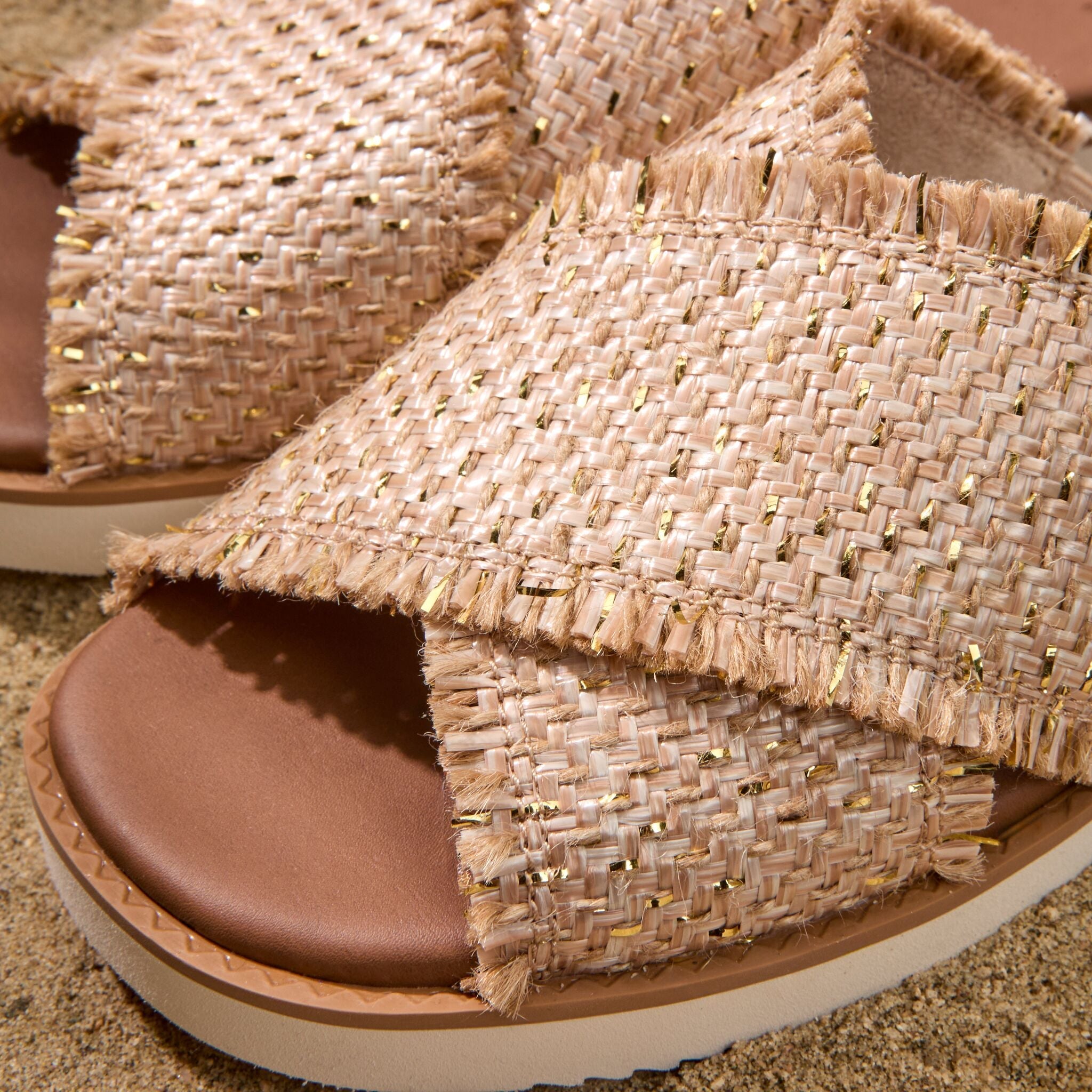 Womens Mae Crossover Slide Sandal Natural Metallic Rafia - Image 2