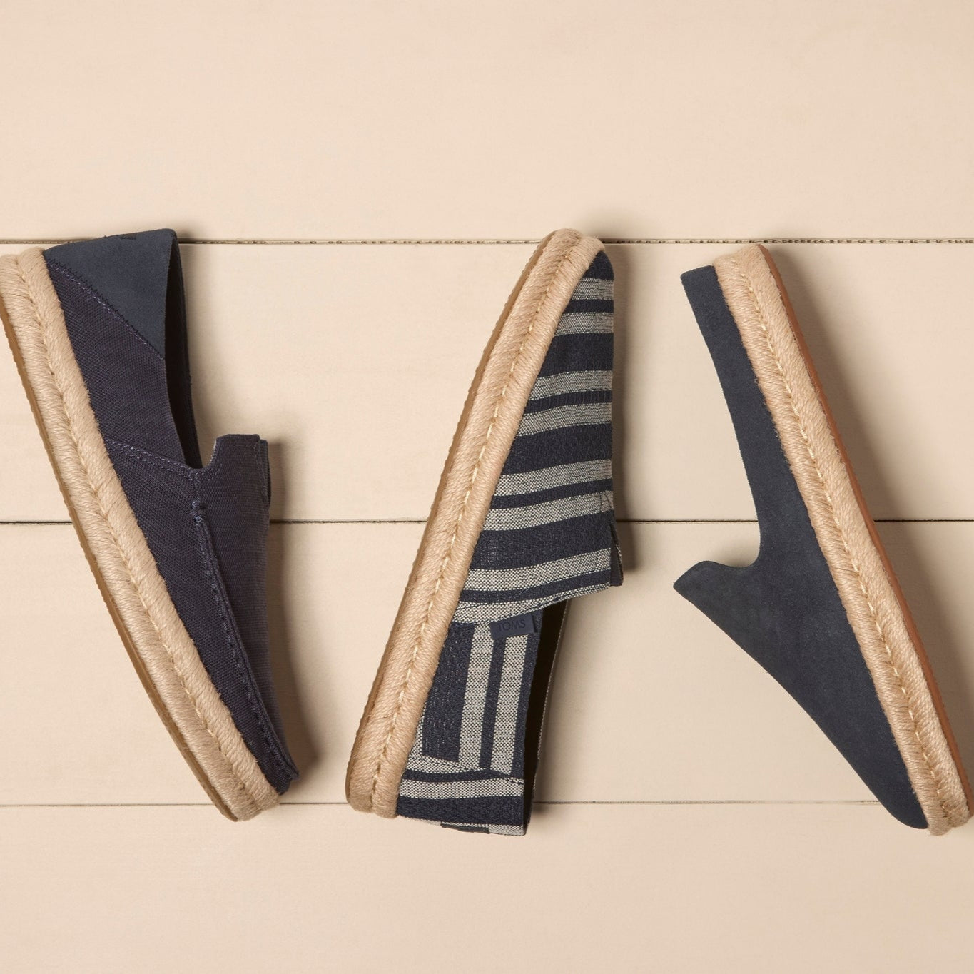Alonso Navy Heritage Canvas Rope Loafer - Image 3