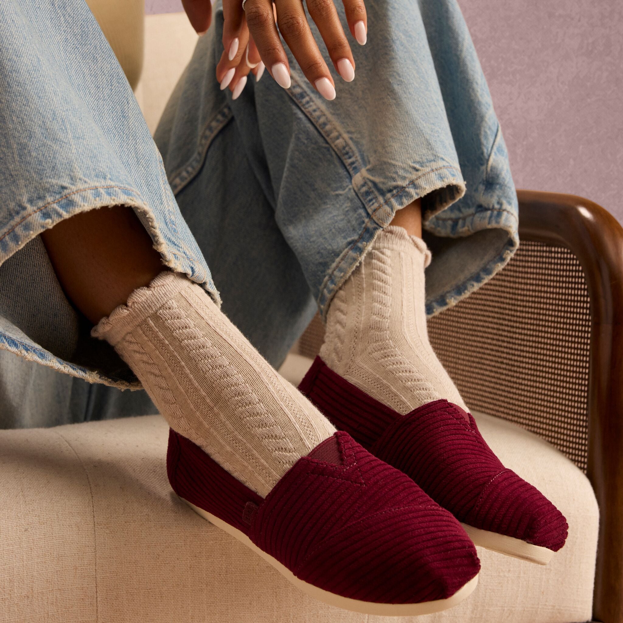 Womens Alpargata Classic Burgundy Cordurory - Image 2